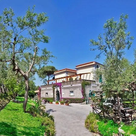 Hotel La Badia 3*