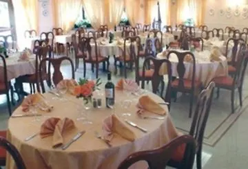 La Badia Hotell 3*